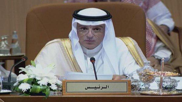 وزیر امور خارجە عربستان سعودی  شبه نظامیان حوثی را مسئول بحران یمن قلمداد کردە و گفت باید در مبارزە با تروریسم جدی بود و منابع مالی آن را خشکاند.