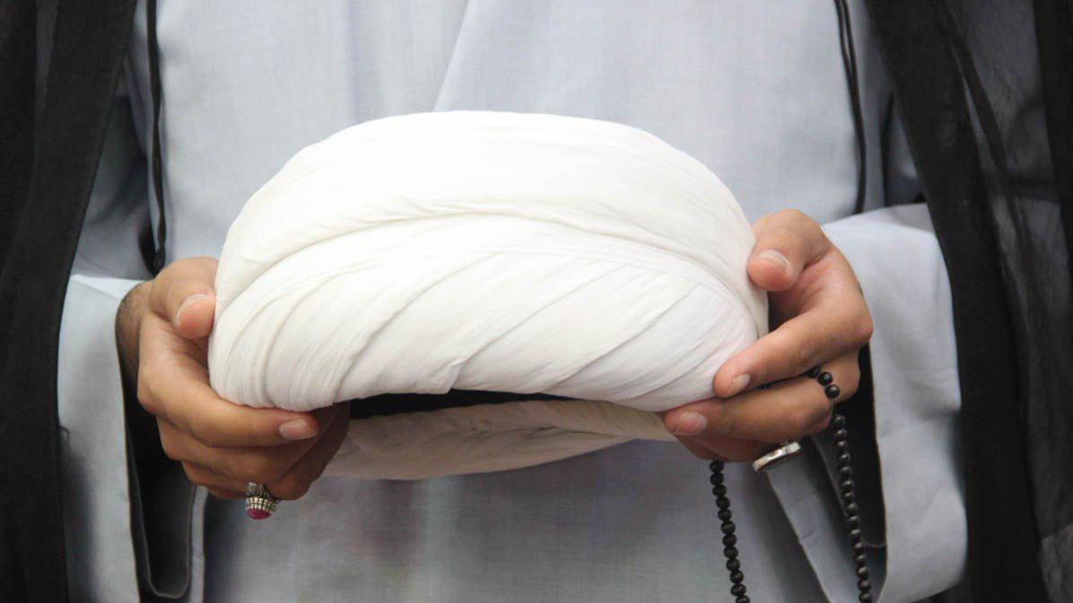سوپاى پاسداران پارەى قوتابیانى حەوزەی شێعەکانى خوارد