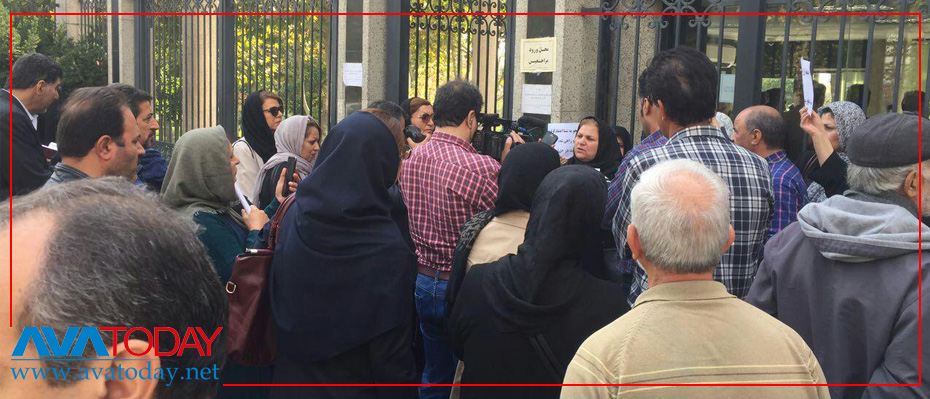 Iranian house investors protest over lost money