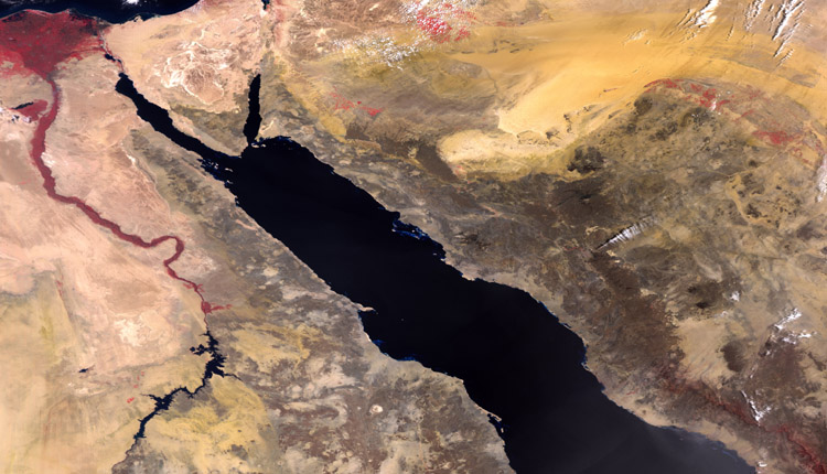 صورة من سماء يظهر منطقة بحر الأحمر