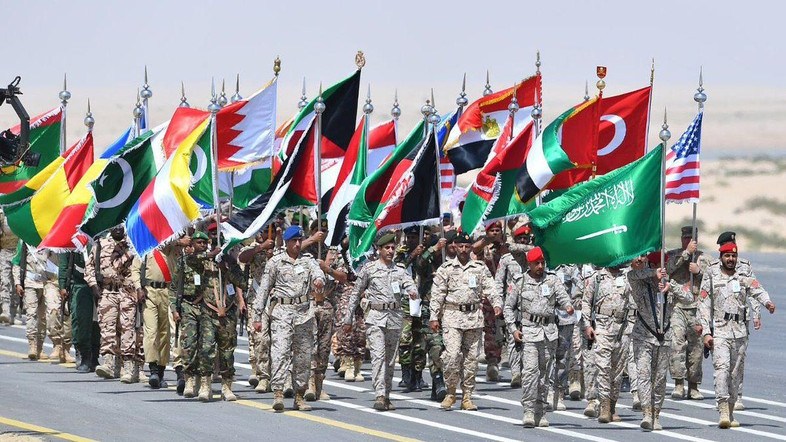 Arap NATO’su göreve başlıyor