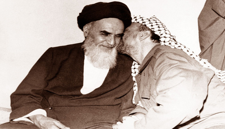 عرفات مع الخميني
