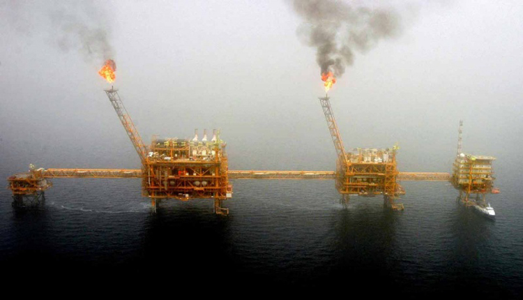 حقول نفطية