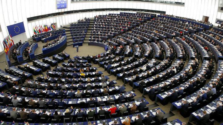 AP'den Türkiye ile AB arasında müzakerelerin askıya alınması kararı