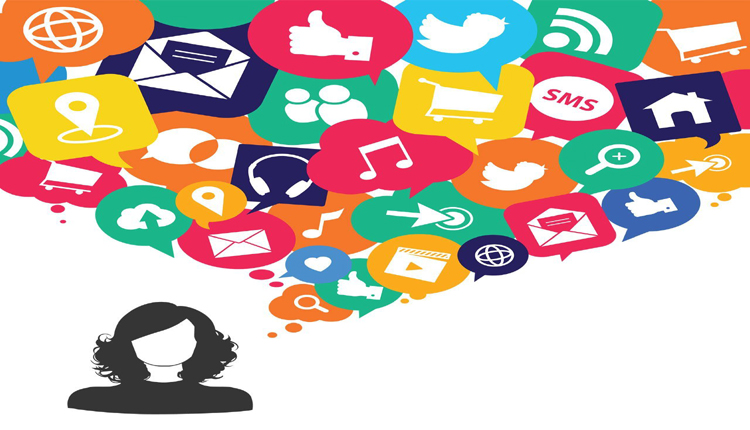 هل تعد مواقع التواصل الاجتماعي أدوات لصناعة كاتب حقيقي؟