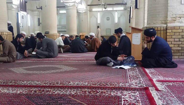 İran Kum üzerinden Şii dünyasını yönetmek istiyor