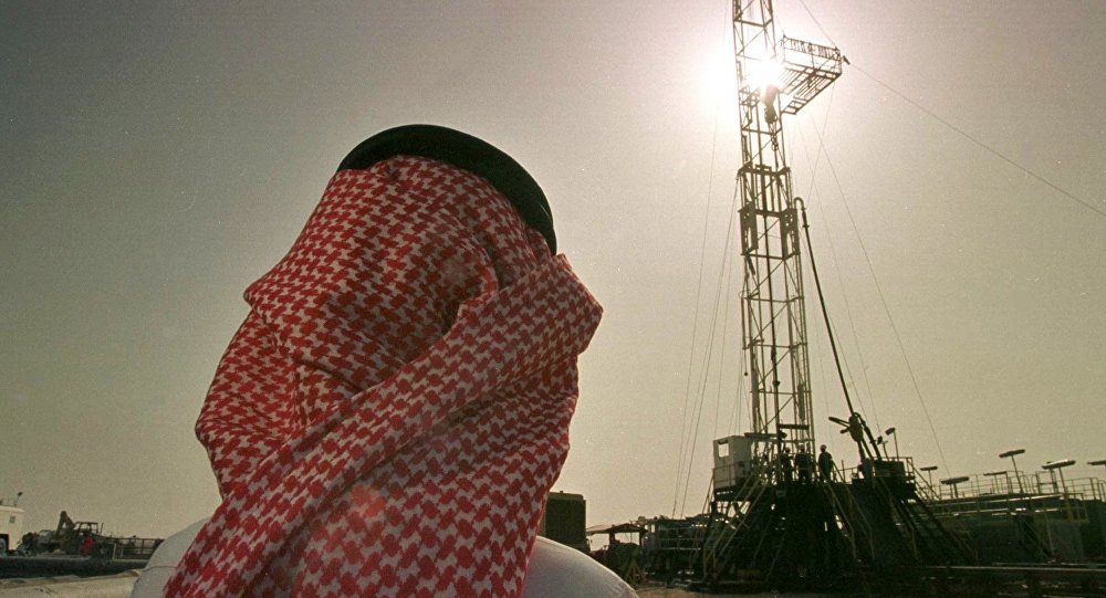 ریاز داوای سنووردار کردنى زیاتری ئێران دەکات