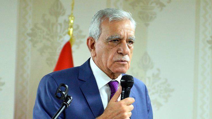 "Kayyum bizden 93 milyon nakit parayla aldığı belediyeyi 63 milyon borçla devretti"