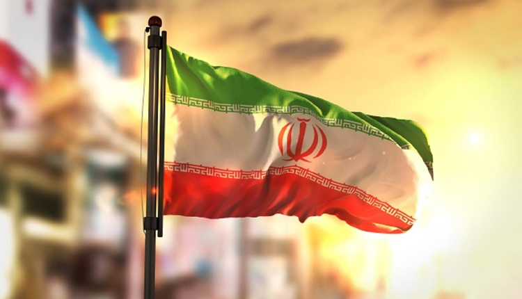 تدهور صناعة النفط الإيرانية 