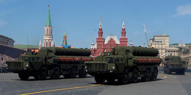 "Türkiye S-400’lerin teslimatını ertelemeyi değerlendiriyor"