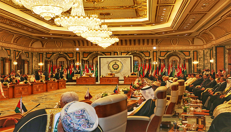 قمة مكة للجامعة العربية حول إيران