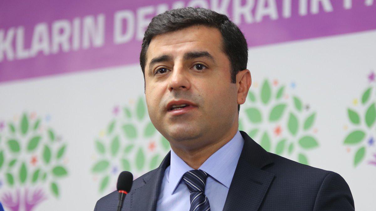 Türk mahkemesi Demirtaş’ı serbest bırakmadı