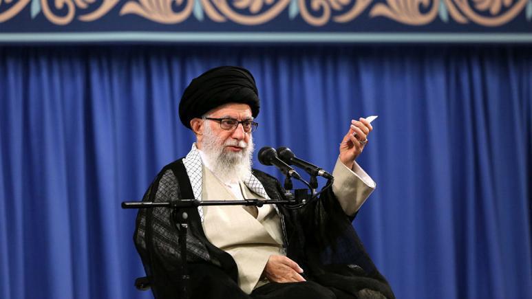 خامنەیی بۆ ئەوروپا: ئێوە ڕوودارن و بەڵێنەکانتان جێبەجێ نەکرد