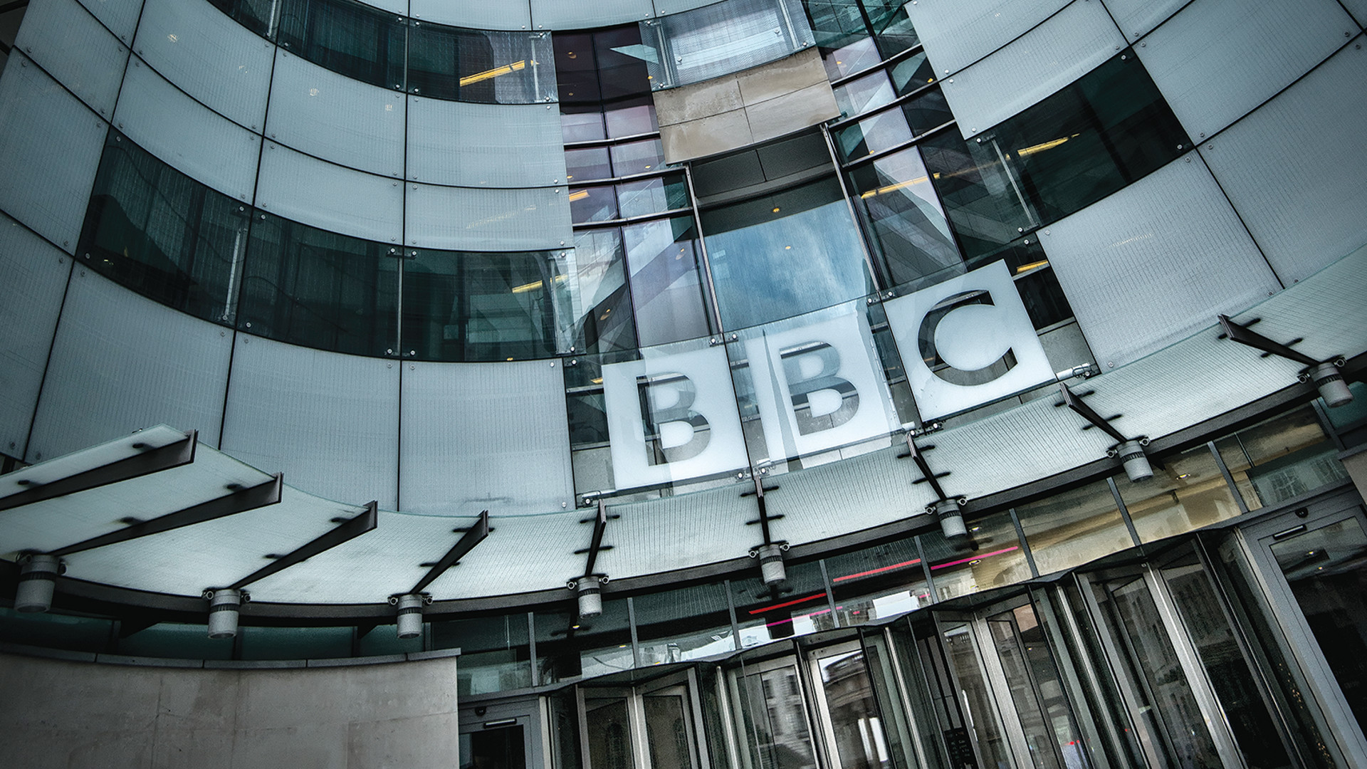 BBC blackouts its Persian sites upon Iran’s request