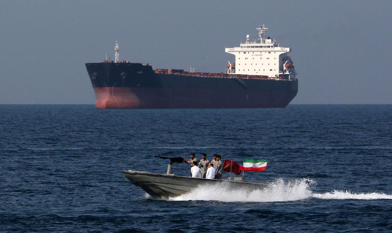 BP, Hürmüz’den yapılan tanker seferlerini durdurdu