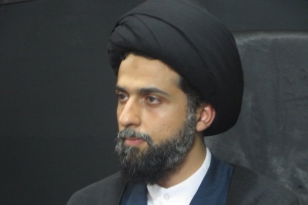 آخوندهای افشاگر فساد نجومی علی شمخانی و دیگر سران رژیم توسط باند دیگری از ملامافیا ربوده شدهاند