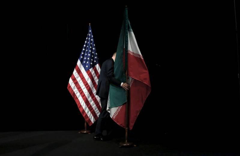 کارشناسان ایران و آمریکا در عمان چه می‌کنند؟