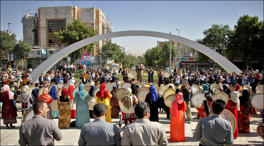 سنندج با موسیقی، سلیمانیه با ادبیات و بندرعباس با صنایع دستی، در فهرست «شهرهای خلاق» یونسکو معرفی شدند