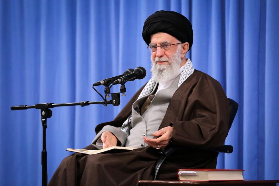 هراس خامنهای از تکرار اشتباه شاه که گفته بود «من نیز پیام انقلاب شما را شنیدم»