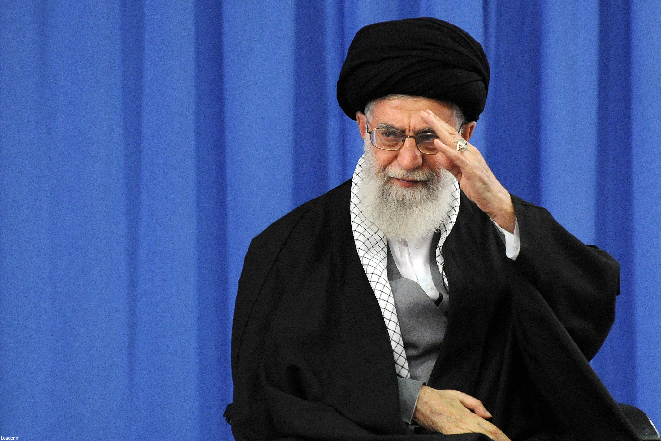 ماجرای حسابهای بانکی مخفی و اجارهای علی خامنهای