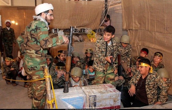 İran rejimi, Suriye’de çocukları terörist amaçları için kullanıyor