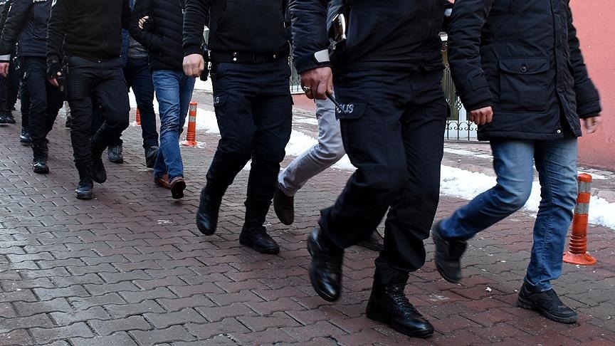 İçişleri Bakanlığı: Aralarında HDP'li başkanların da olduğu 718 kişi gözaltına alındı
