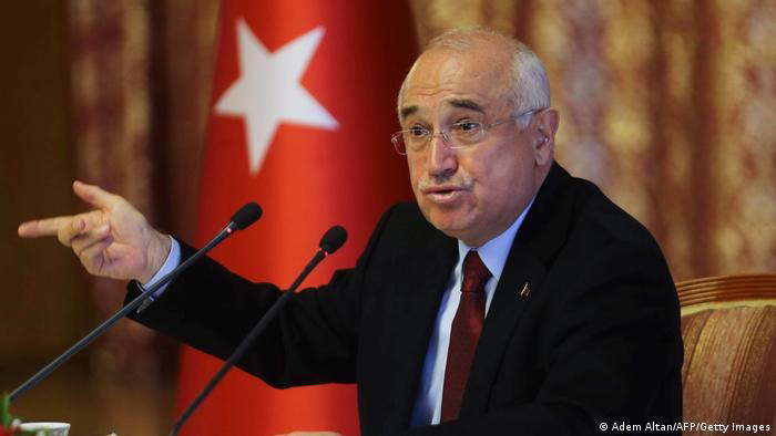 Cemil Çiçek’ten Sedat Peker açıklaması: Savcılar gereğini yapmalı