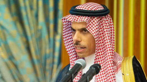 Saudi FM highlights Iran’s destabilizing role at Jordan visit