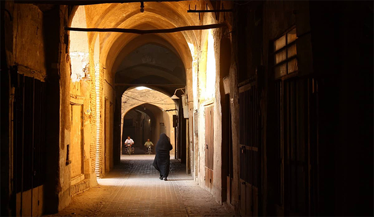 إيران