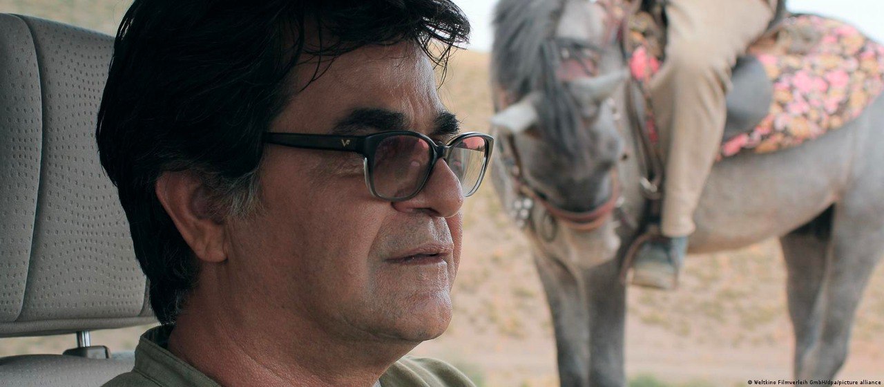 İranlı dünyaca ünlü yönetmen Penahi 6 yıl hapis yatacak