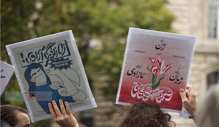 إيرانيون من المهجر يتظاهرون ضد النظام الايراني