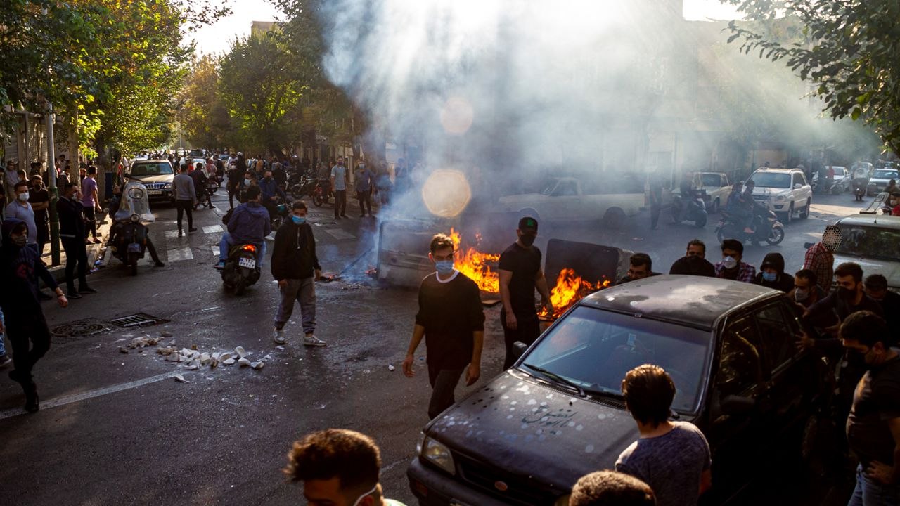 Mahsa Amini protestoları: 481 kişi katledildi