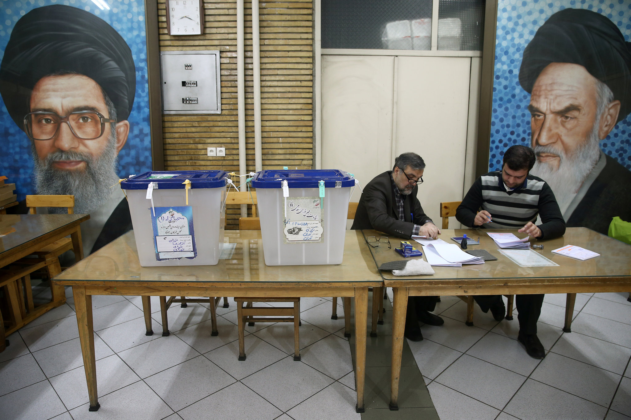 Iranian authorities fear low turnout for parliamentary election