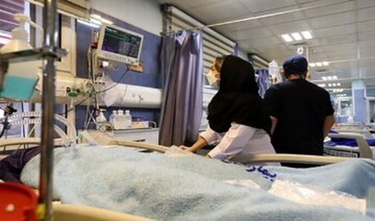 مسمومیت حداقل چهارصد نفر در رضوانشهر