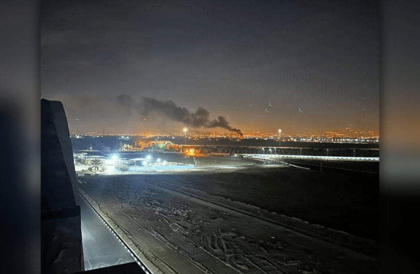Israeli Air Force strikes in Iran; Tehran downplays the attack