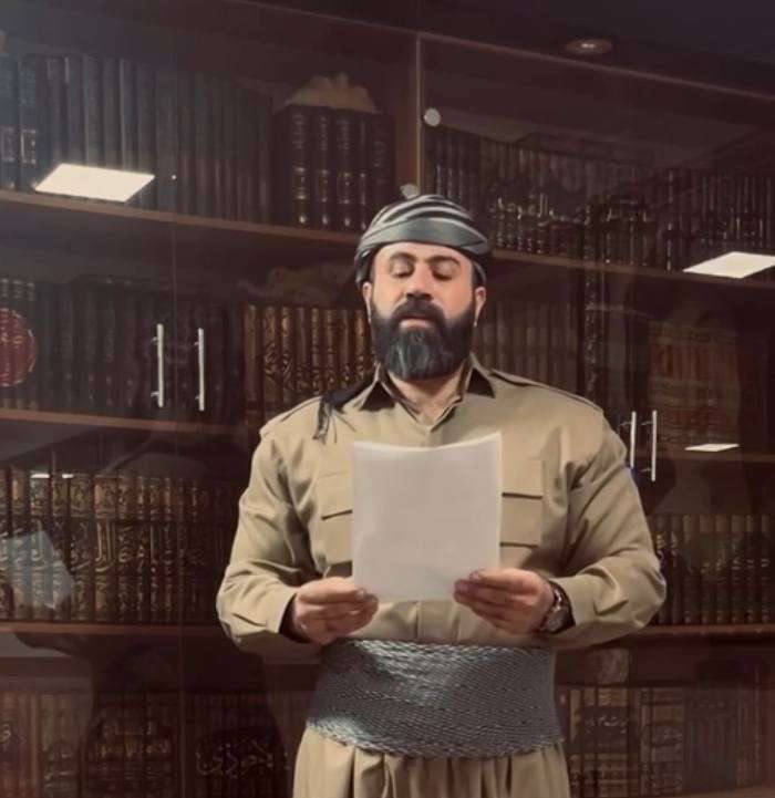 سەقز