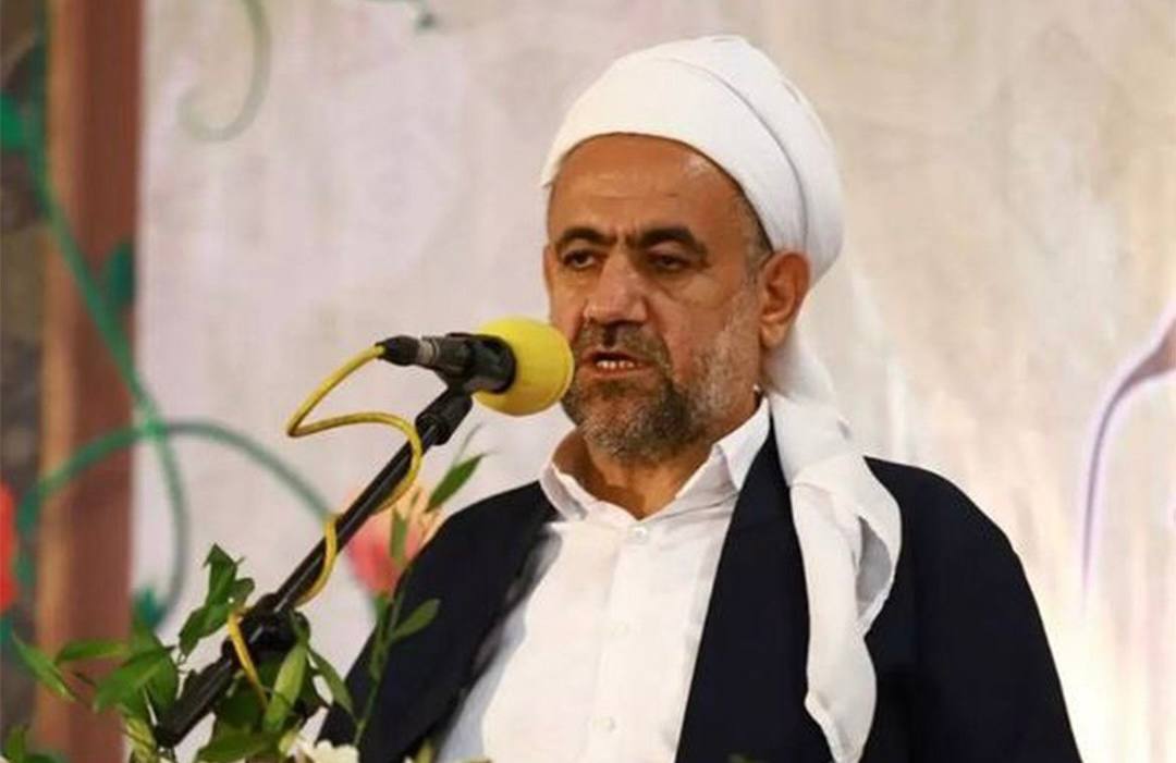 سەقز