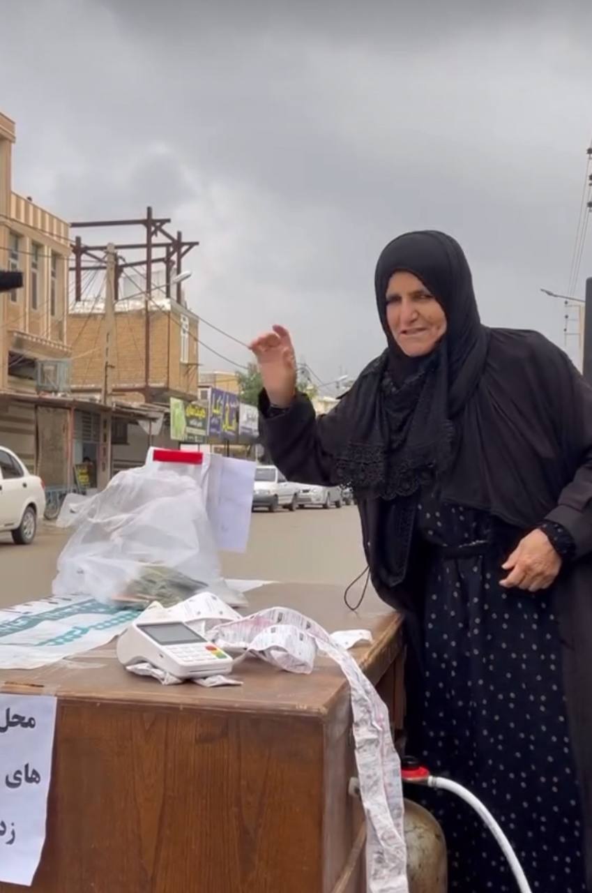 سەرەڕای دۆخی ئابووری؛ خەڵکی سەرپێڵ زەهاو کەمپەینێک بۆ لێقەوماوانی لافاوەکەی چەمچەماڵ بەڕێوەدەچێت