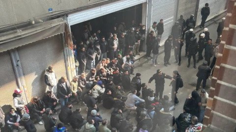 حضور نیروهای حشد شعبی در خیابانهای ایران برای سرکوب معترضین