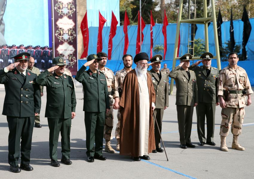 تلگراف:خامنه‌ای آماده‌باش امنیتی در سطح فوق‌العاده اعلام کرد