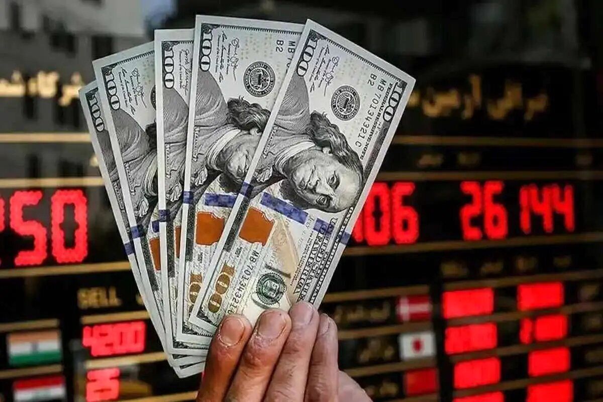 بهای دلار مرز ۱۶۲ هزار را نیز پشت سر گذاشت