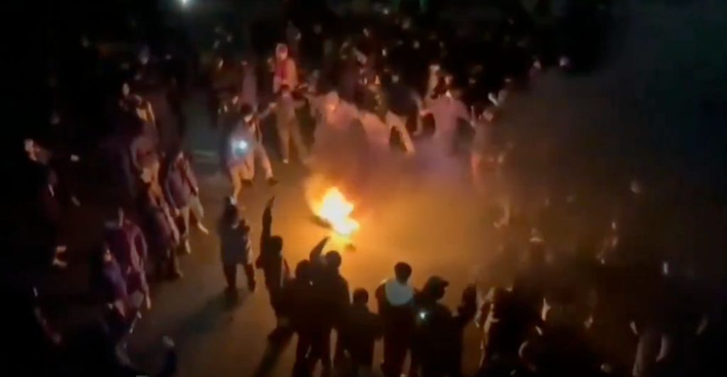 هرانا: لە خۆپێشاندانەکانی ئێراندا زیاتر لە 7 هەزار کەس کوژراون