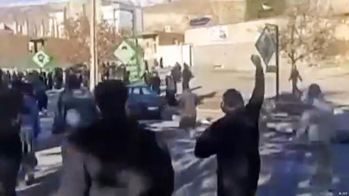 تۆڕی مافەکانی مرۆڤی کوردستان ئاماری ساڵی ١٤٠٤بڵاودەکاتەوە؛ هەڵکشانی پێشێلکارییەکان