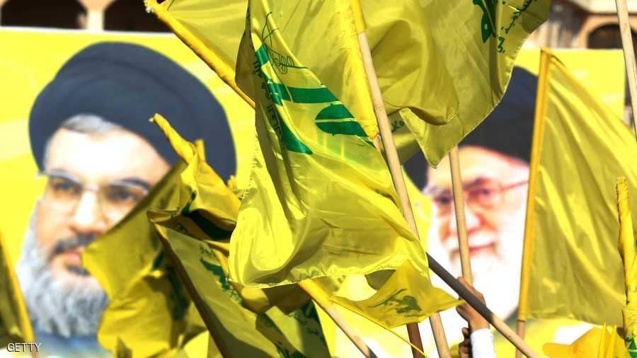 جگە لەیارمەتییەکان، کۆمارى ئیسلامی ڕاهێنان بە چەکدارى بزوتنەوە ئەفریقییەکان دەکات