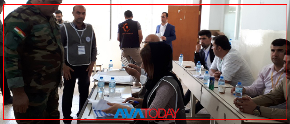 Amy L Beam observing early voting for Peshmerga, September 28, 2018, Erbil, Kurdistan