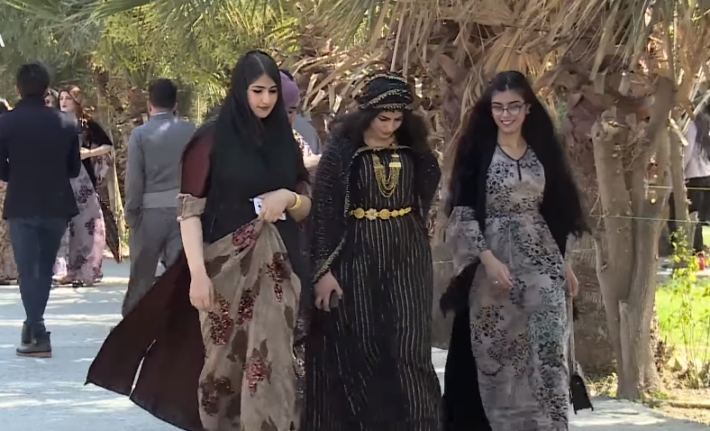١٠ مارس روز لباس کردی