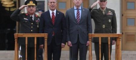  Türkiye Milli Savunma Bakanı Hulusi Akar ve ABD Savunma Bakan Vekili Patrick Shanahan, Pentagon’da bir araya geldi.