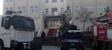 Türk devleti HDP’nin üç belediyesine daha kayyum atadı