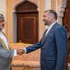 السلطان هيثم بن طارق و حسين أمير عبداللهيان