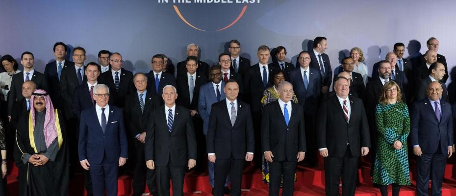 İran Varşova konferansından korktuğunu itiraf etti